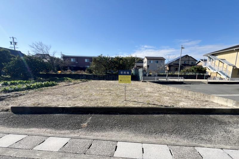 三重県四日市市山分町