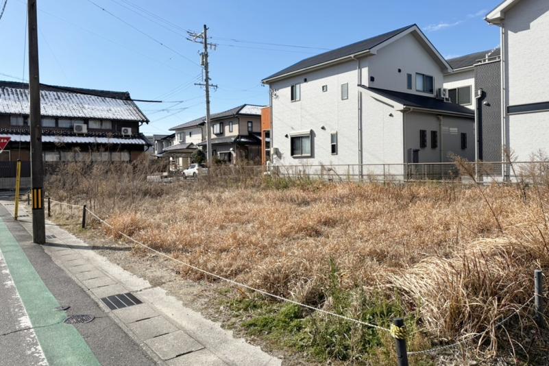 三重県四日市市中川原